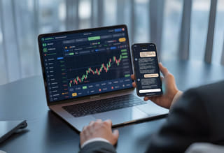 Visuel d’article concernant l’inflation et l’intérêt pour les cryptoactifs alternatifs