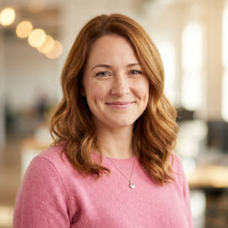 Emily Watson, indiquée comme responsable du service client chez Zephyr Capitange, en image de profil